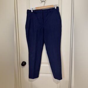 White House Black Market Women’s Slim Ankle Comfort Stretch Pants Short